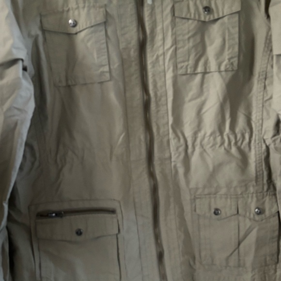 Ascend utility jacket/parka in khaki green, w/multiple pockets & cinched waist - Picture 2 of 5